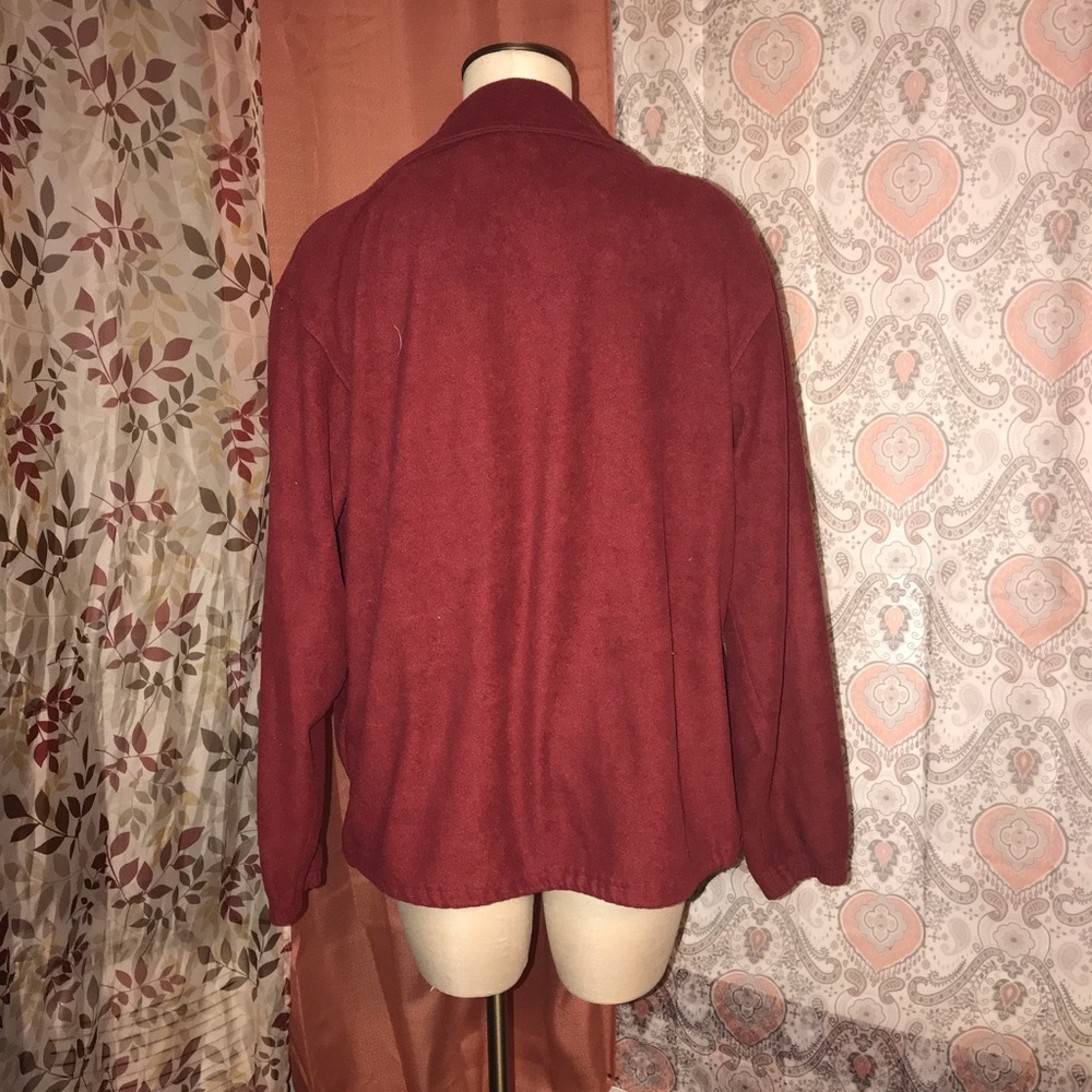 Red jacket - Picture 2 of 2